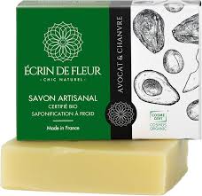 Savon Bio Fleur Lavocat - Pureté et Éclat