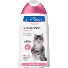Shampoing Démêlant Poils Longs pour Chats Francodex